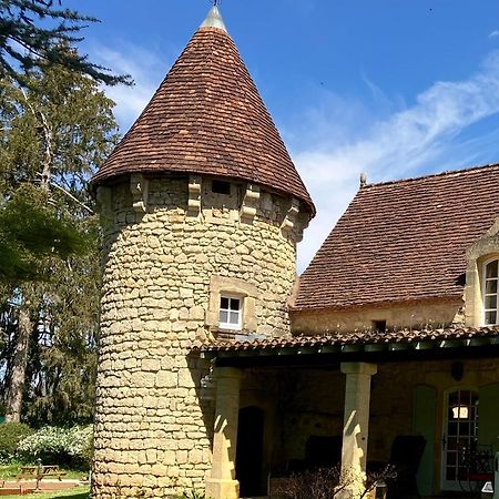 Le Petit Chateau - Adults Only Property Le Bugue Exterior photo
