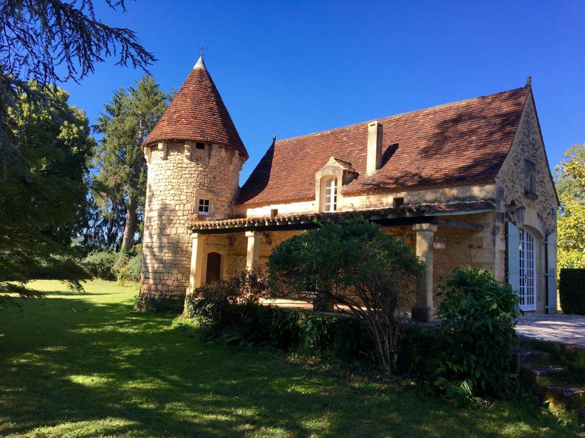 Le Petit Chateau - Adults Only Property Le Bugue Exterior photo