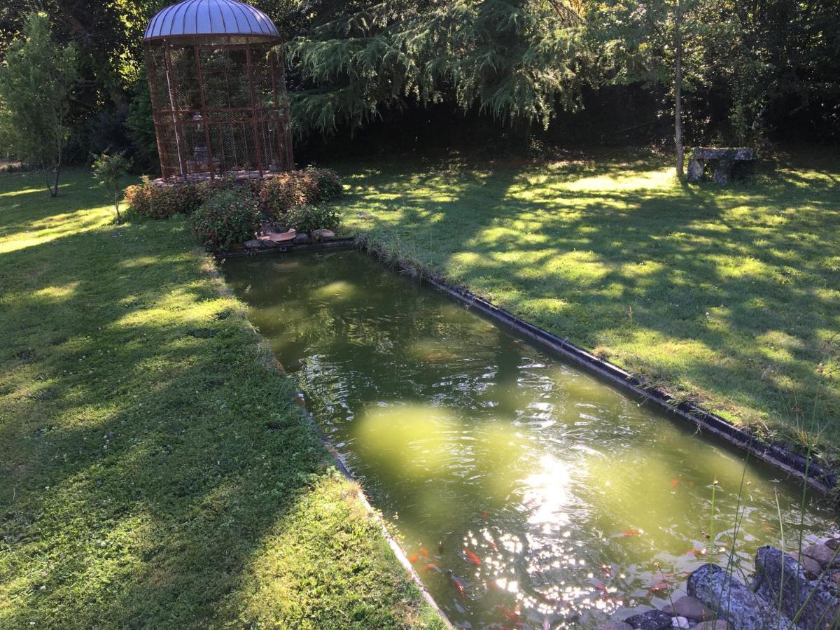 Le Petit Chateau - Adults Only Property Le Bugue Exterior photo