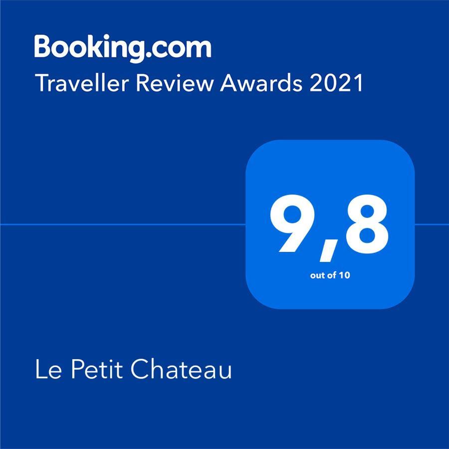 Le Petit Chateau - Adults Only Property Le Bugue Exterior photo