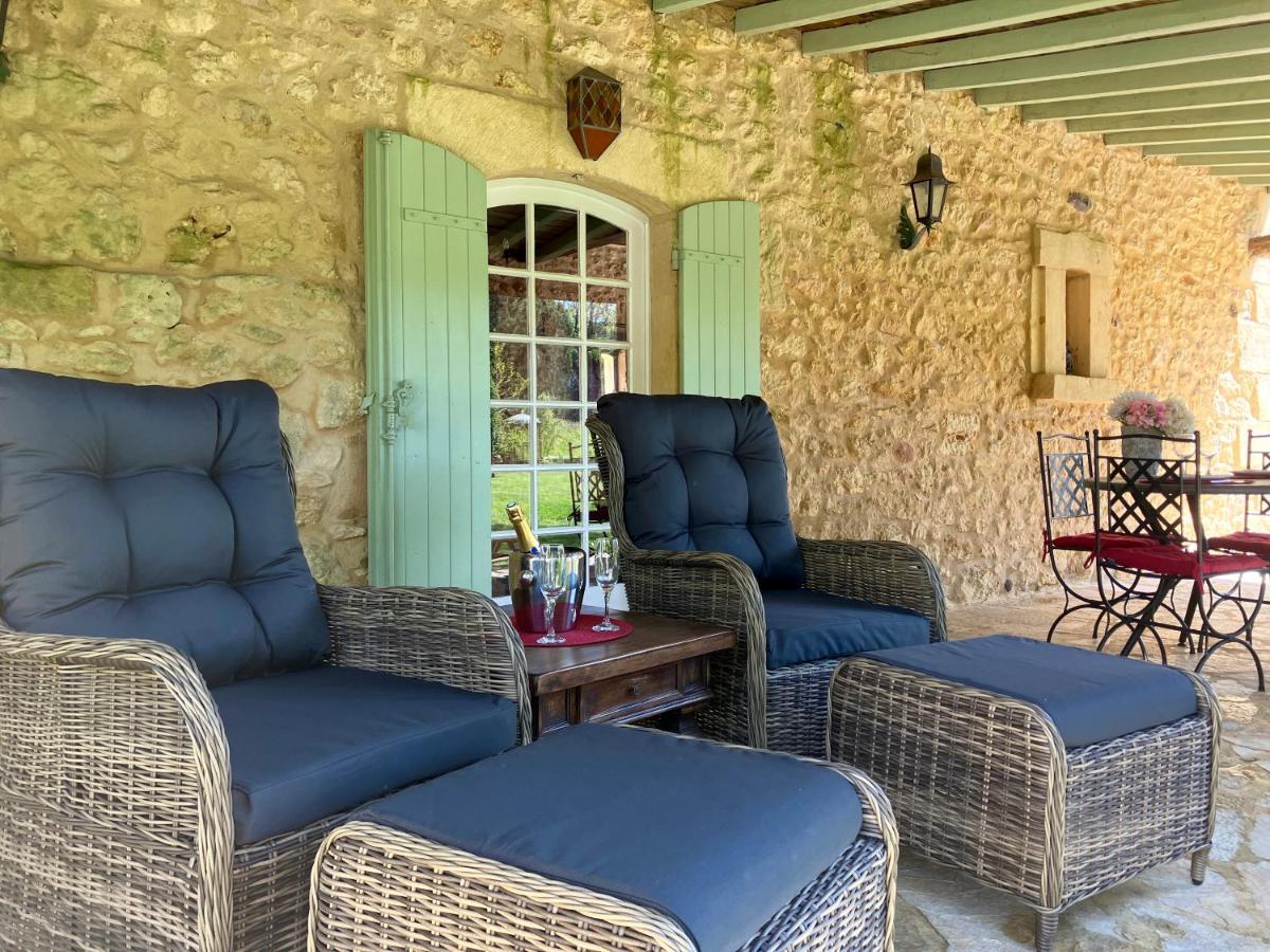 Le Petit Chateau - Adults Only Property Le Bugue Exterior photo