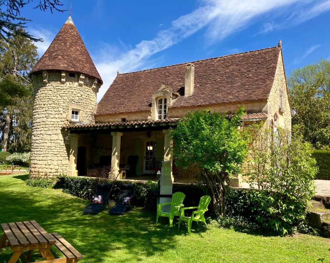 Le Petit Chateau - Adults Only Property Le Bugue Exterior photo